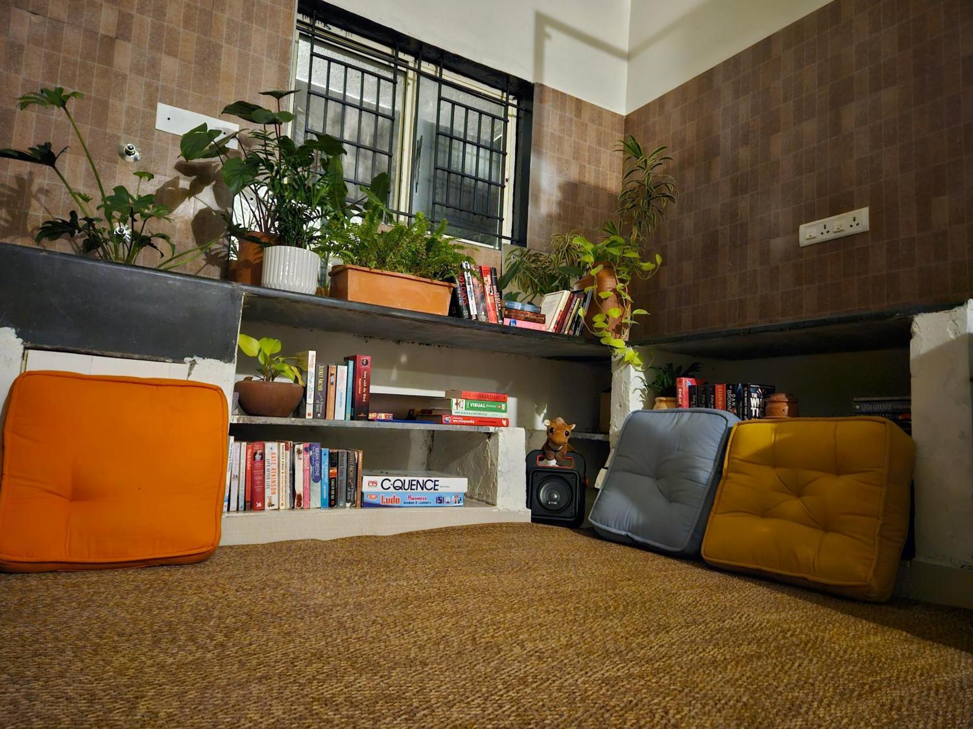 Benomadic Eco Hostel, Madikeri, Coorg Suntikoppa エクステリア 写真